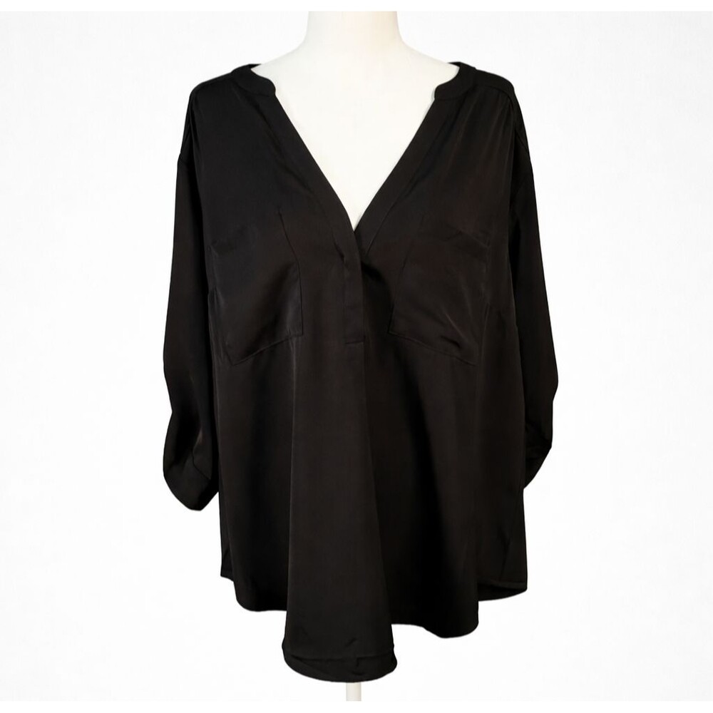 Torrid Harper Tunic Blouse Size 2 Deep Black V Neck Roll Tab Sleeve Pockets